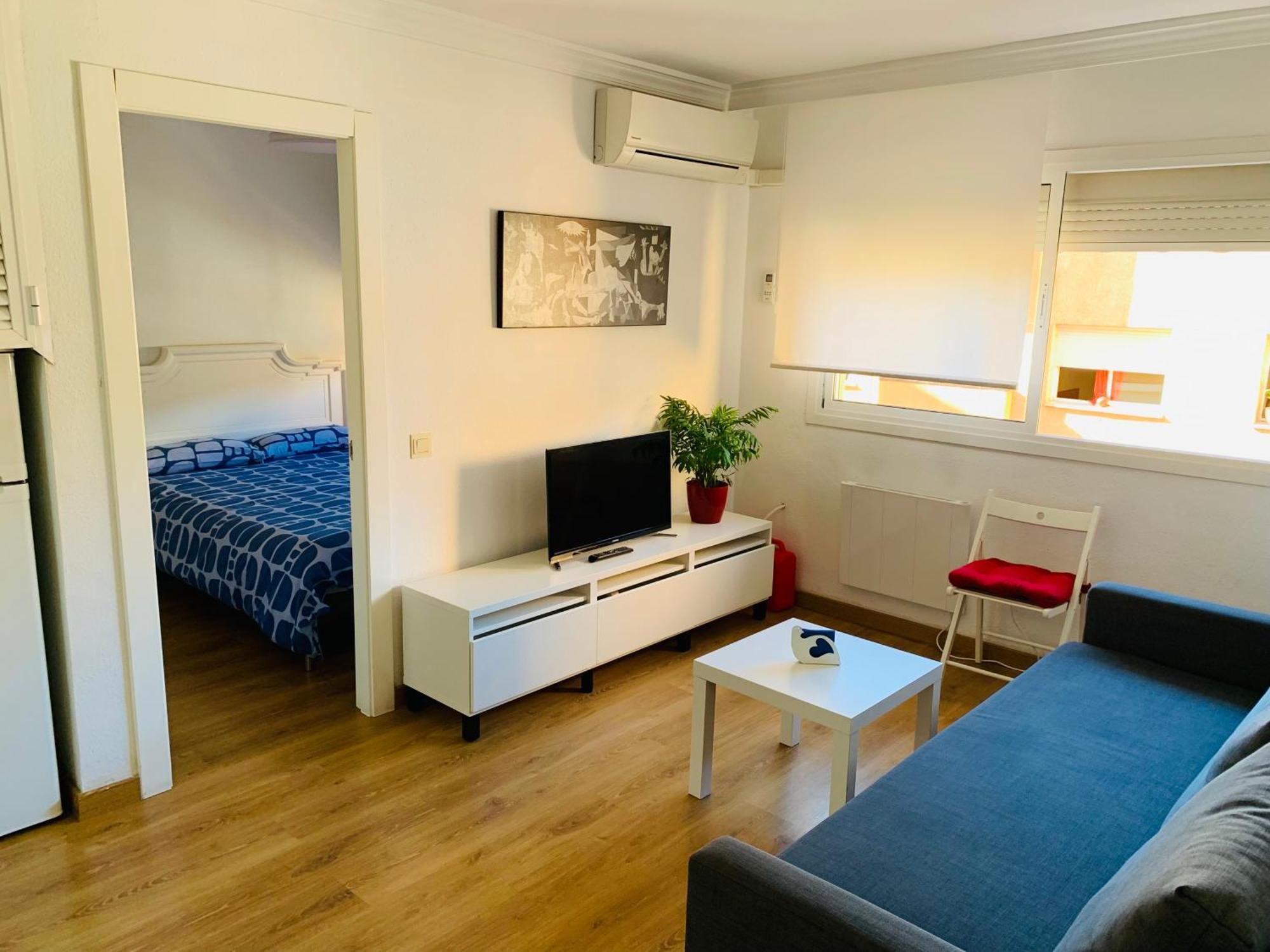 Ana'S Apartment Parking Gratuito มาลากา ภายนอก รูปภาพ